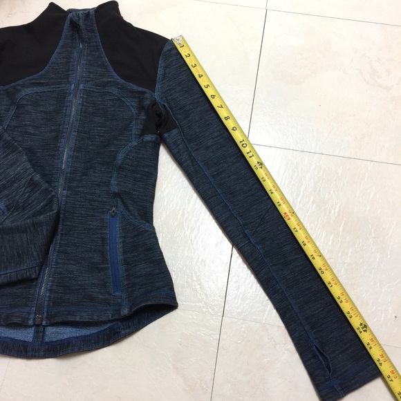 Lululemon🍋Forme Jacket Slub Denim Blue / Black 4 - Picture 8 of 8